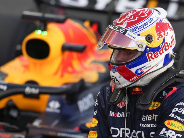 Verstappen nedal v sezóne súperom šancu. Titul zaklincoval druhým miestom v šprinte, víťazom sa stal Piastri