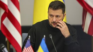 Dokáže sa Západ sústrediť na  dva konflikty? Ukrajinci majú obavy, Zelenskyj na podporu upozorňuje priamo v Bruseli