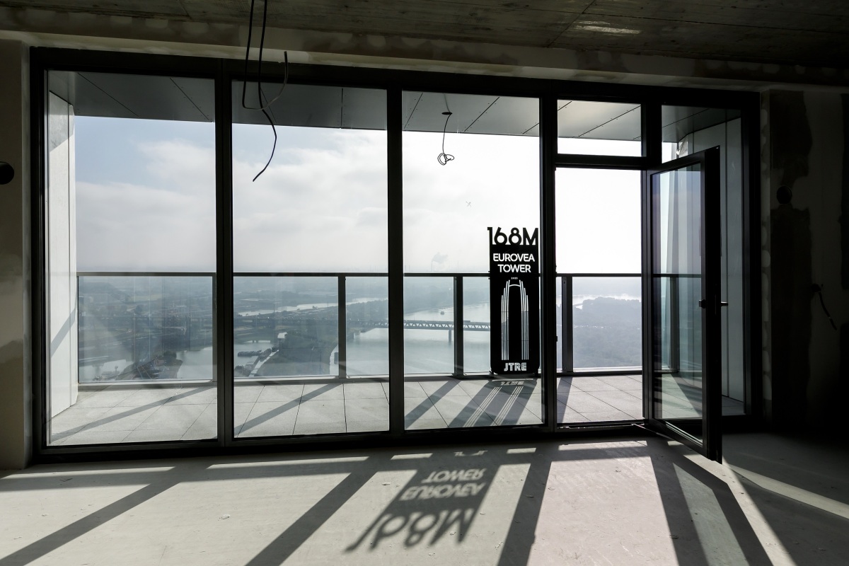 DOD na prvom slovenskom mrakodrape