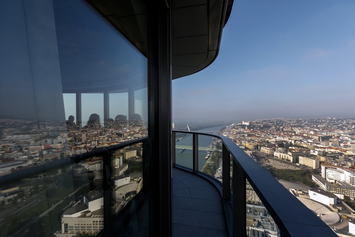 DOD na prvom slovenskom mrakodrape