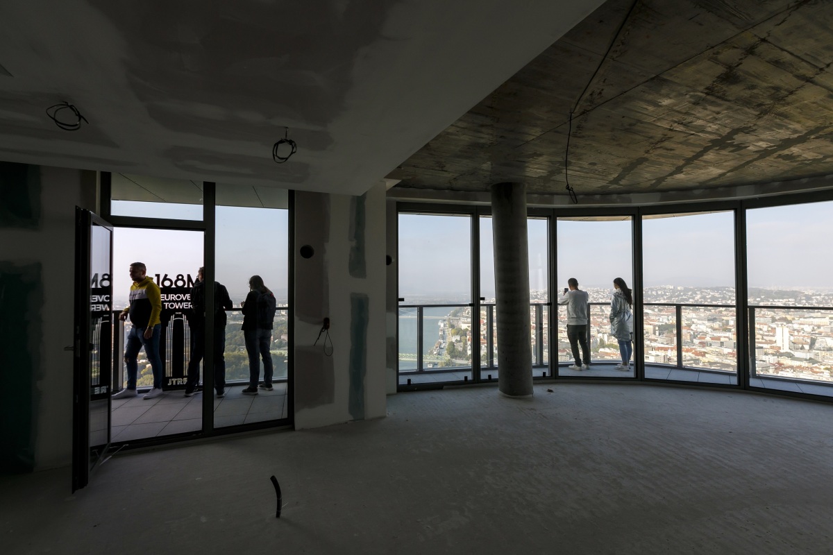 DOD na prvom slovenskom mrakodrape