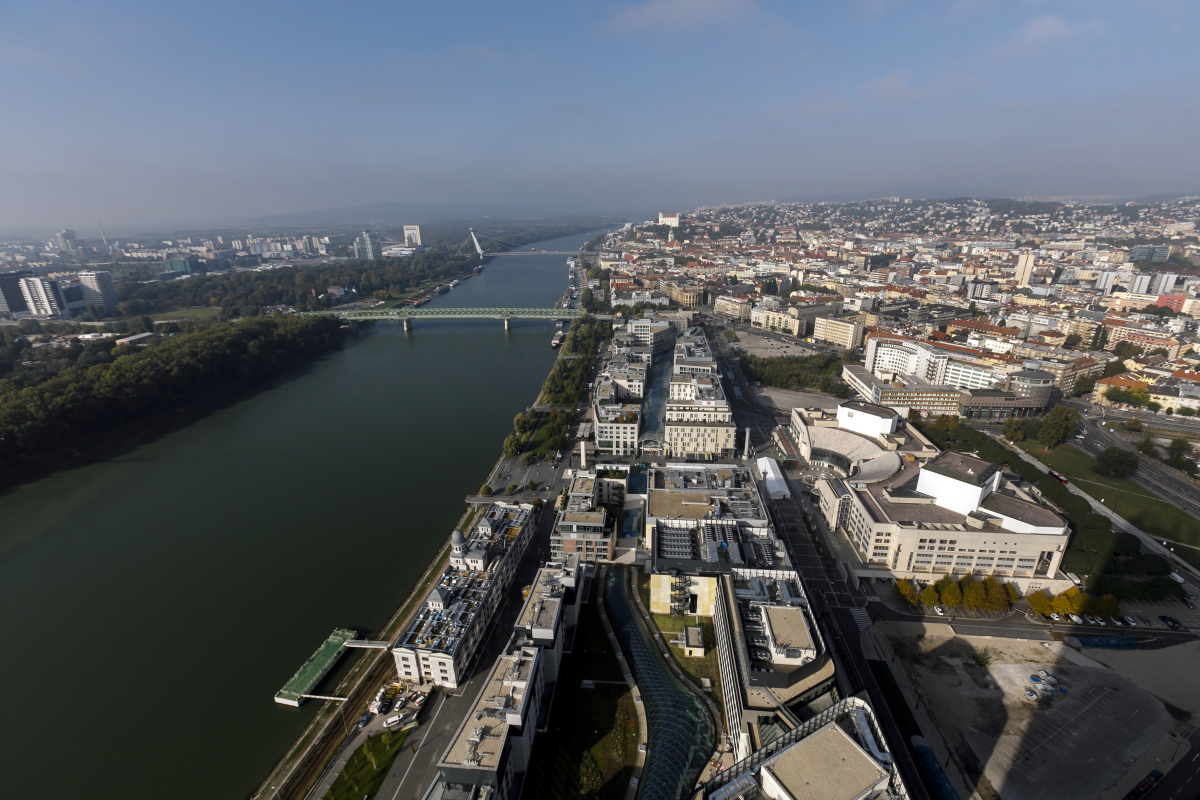 DOD na prvom slovenskom mrakodrape