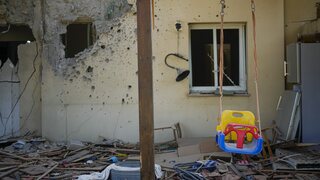 Izrael plánuje významnú pozemnú operáciu. Posilňuje zálohy, útočiť chce odvšadiaľ