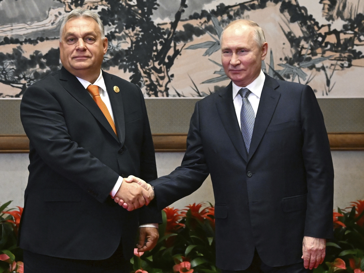 Stretnutie Viktora Orbána s Vladimirom Putinom v Pekingu 17.10.2023