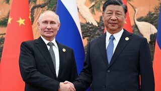 Dôvera medzi Čínou a Ruskom sa prehlbuje. Si Ťin-pching považuje Putina za priateľa