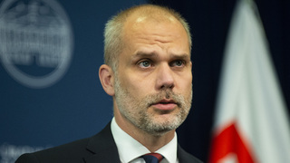 Rutte príde na mimoriadne rokovanie s Ficom bez médií. Sklenár vysvetľuje, čo môže šéf NATO od premiéra žiadať