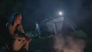 Ako funguje čelová lampa, ktorá sa prispôsobuje pohybom hlavy?