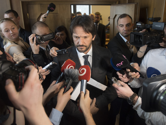 Na Ukrajinu ani náboj. Vláda zastavila štrnásty balík pomoci pre túto krajinu