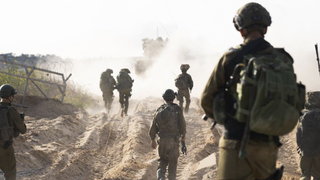 Izraelská armáda dobyla základňu Hamasu v pásme Gazy. Objavili tunely aj výrobňu dronov