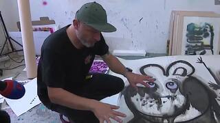 Umelci pomáhajú znevýhodneným. Charitatívny aukčný salón spája umenie a charitu 