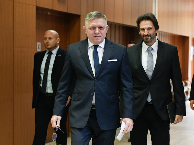 Fico prestal komunikovať s časťou médií. Šéfredaktor Kostolný: Premiér porušuje zákon