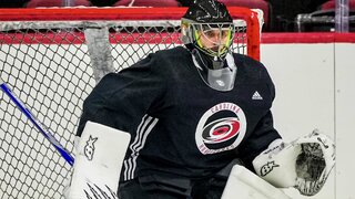 Halák si nový klub zatiaľ nenašiel. Na skúške v Caroline Hurricanes neuspel