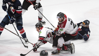 NHL: Ružička ukončil bodové suchoty. Slafkovský asistoval