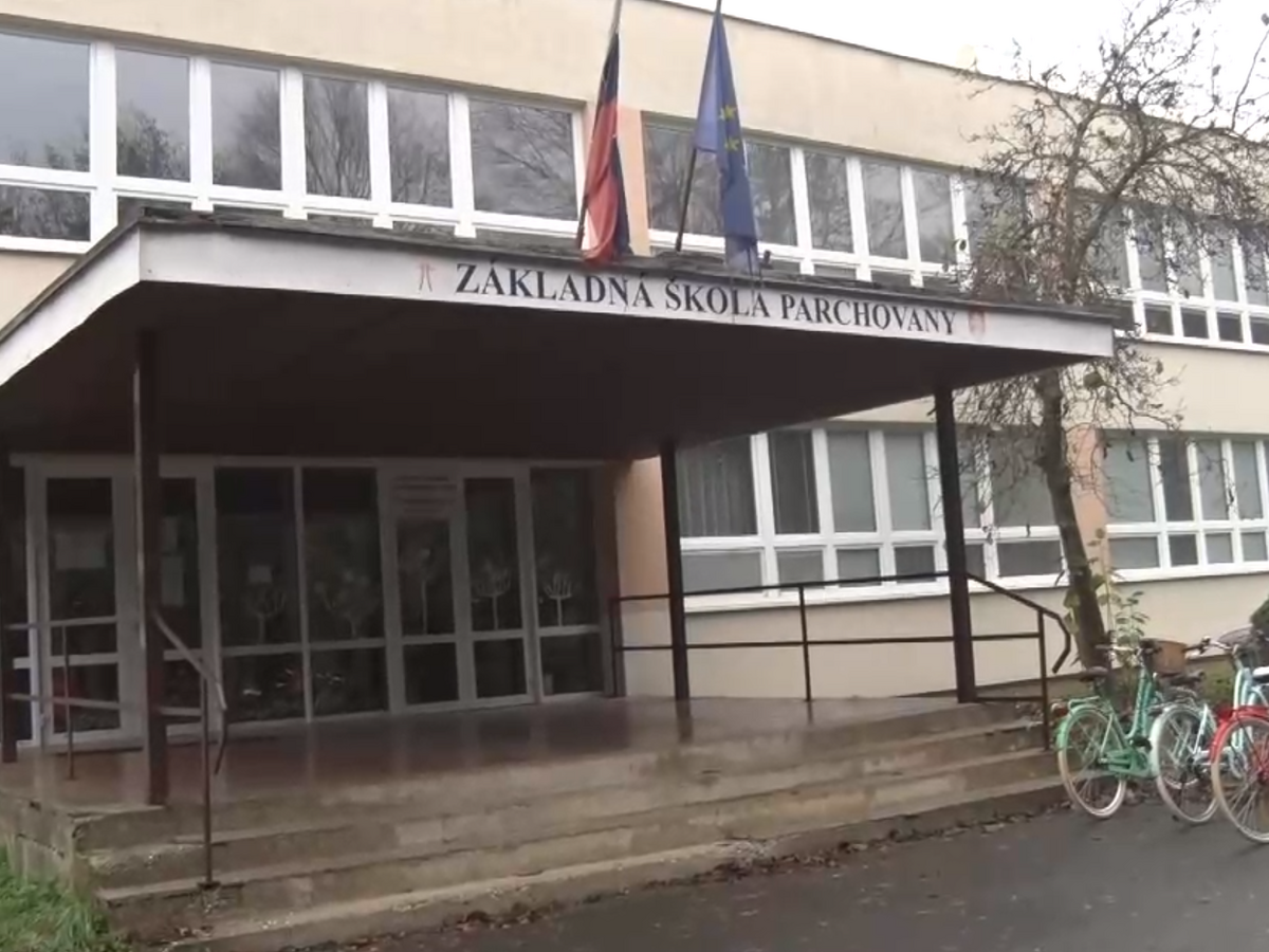 základná škola Parchovany