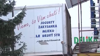 Mliekareň pri Banskej Bystrici sa dostala do rekordnej straty. Po 30 rokoch ju zatvorili