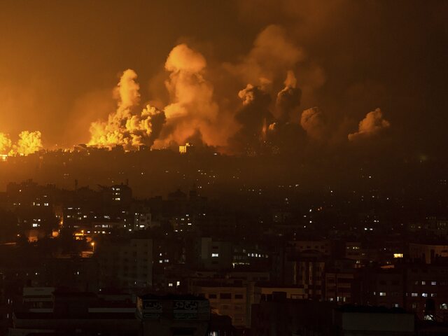 Prímerie je minulosťou, Netanjahu chce zničiť teroristov. Hamas zaútočil raketami a izraelská armáda obnovila operácie 