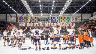 Hokejisti Michaloviec zahanbili Slovan. Z východu odchádzajú s desaťgólovým výpraskom