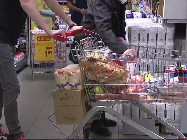 Budeme kupovať nekvalitné potraviny? Na toto poľnohospodári upozorňujú zákazníkov