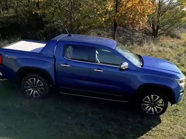 Motoring: Kultový Renault Espace s vylepšeným systémom 4Control, čím nás zaujal? a pridáme pick up VW Amarok, zvláda stále terén?