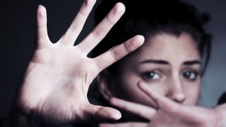 Kazachstan kriminalizoval domáce násilie. Cieľom je posilniť práva žien a detí