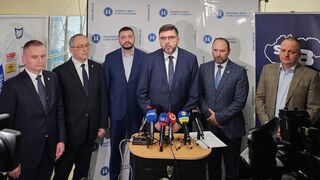 Samosprávy budú bojovať proti šikane. Chcú zabezpečiť tím špeciálnych pedagógov