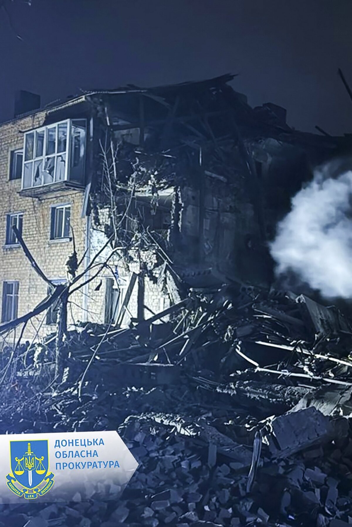 Zničené domy po ruských raketách