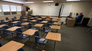 Na nemeckej škole sa strhla veľká bitka medzi žiakmi. So zlomenou rukou odišla aj riaditeľka