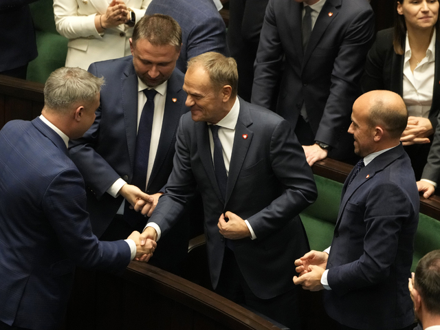 Je to oficiálne. Vláda Tuska získala dôveru Sejmu