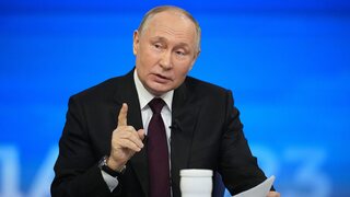 Kremeľ zdvihol varovný prst. Rusko plánuje skonfiškovať západné aktíva, ak tak urobia predstavitelia G7 s ruským majetkom