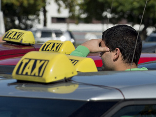 Taxi