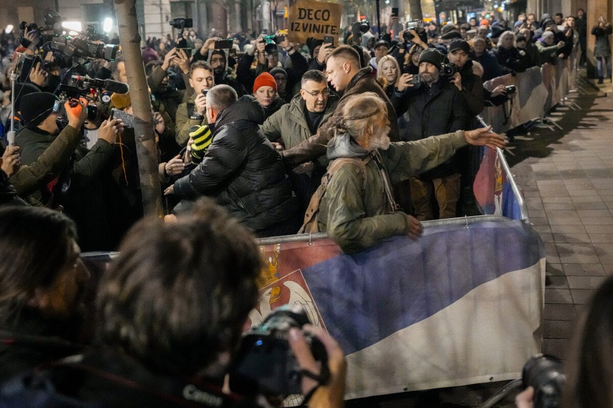 Serbia_Election_Protest925824.jpg
