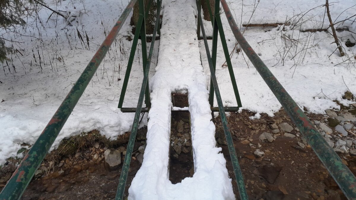 Uzávera doliny Tiesňavy pri Stratenej