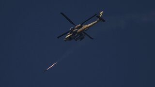 Jeden z najsmrteľnejších vzdušných útokov Izraela. Počet obetí náletu na tábor v Pásme Gazy stúpol