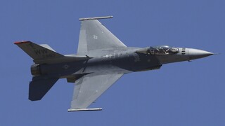 Západní spojenci splnili sľub. Americké stíhačky F-16 už možno dorazili na Ukrajinu