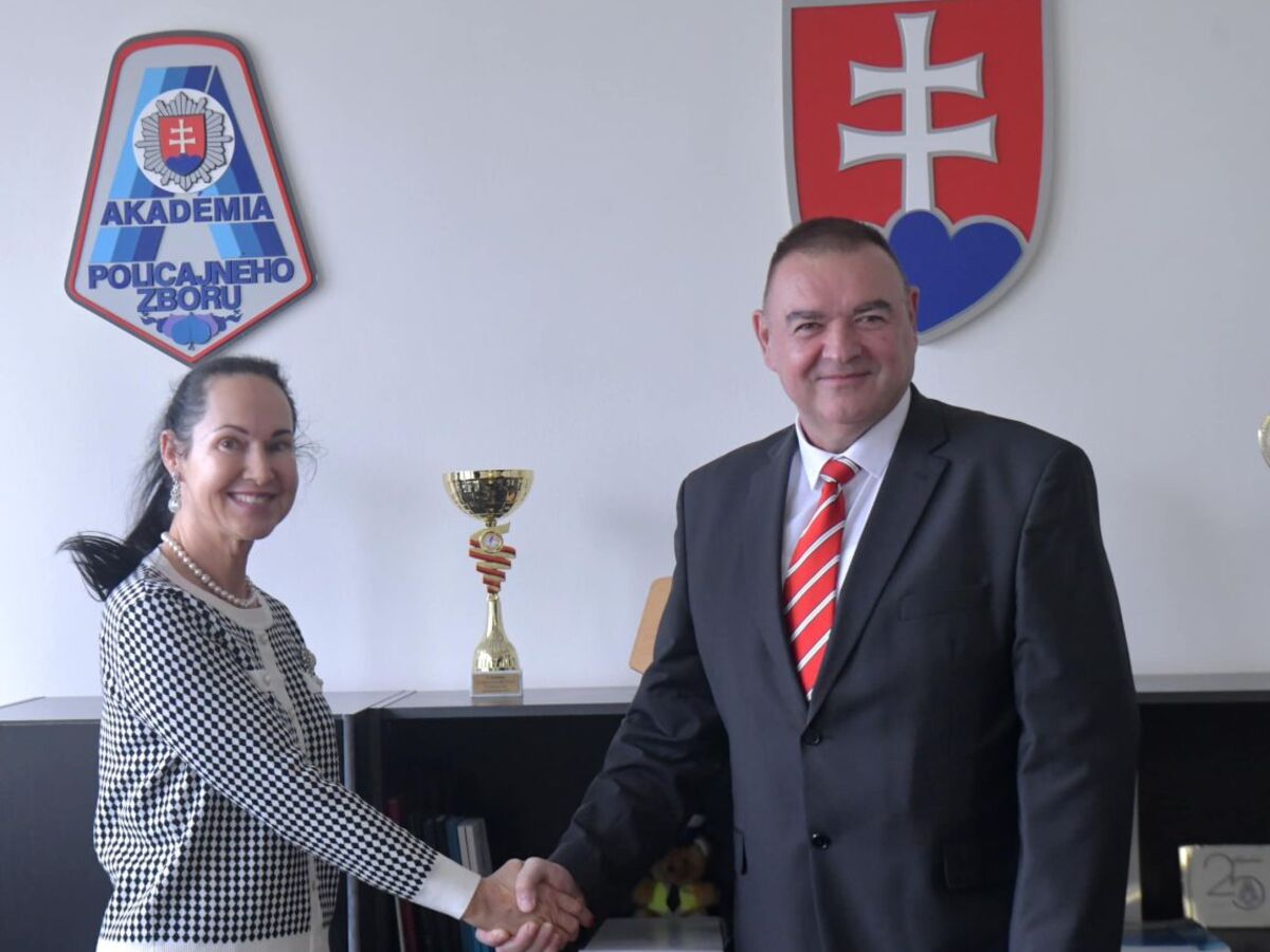 Lucia Kurilovská Kurilovská poverila vedením Akadémie PZ Stanislava Šišuláka