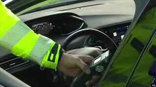 Alkohol za volant nepatrí. Polícia vlani zastavila tisíce vodičov pod vplyvom alkoholu