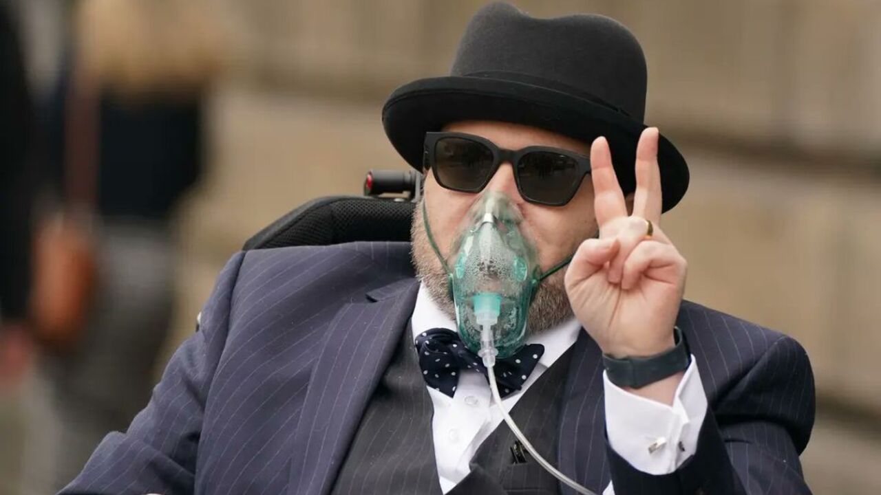 Nicholas Rossi/Alahverdian aka Arthur Knight 