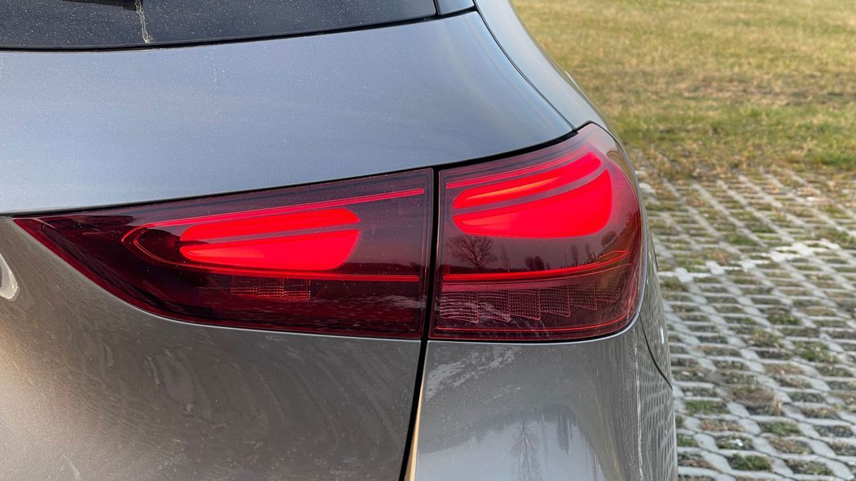 Mercedes-Benz GLA 250 e