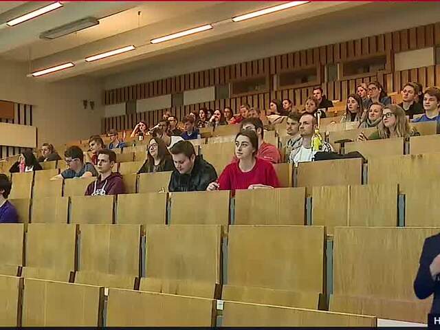 Rezort vnútra prijal opatrenia, ktorými chce spraviť zo škôl bezpečnejšie miesta. Dá sa tak zamedziť tragédiám?