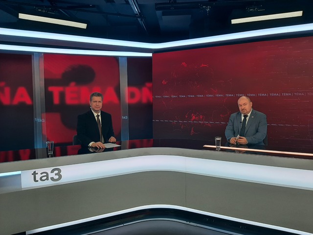 Mestské sídliská budú poľovnými revírmi, hovorí Wiezik. Každý problematický medveď bude eliminovaný, ubezpečil Huliak