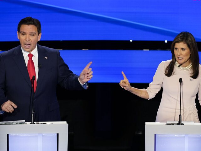 Republikánom sa kráti čas. DeSantis a Haleyová sa stretli v debate, Trump opäť chýbal