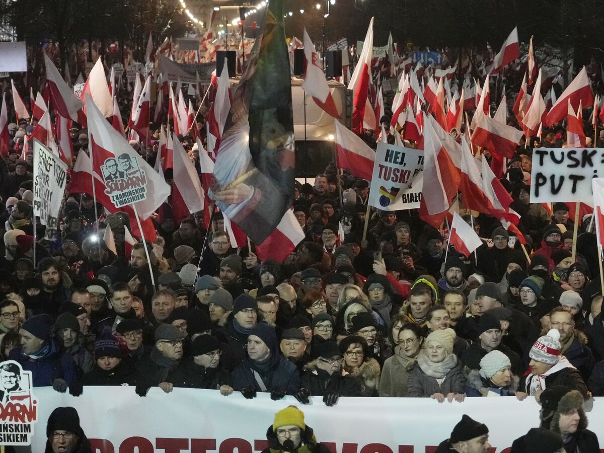 Poland_Politics975443.jpg