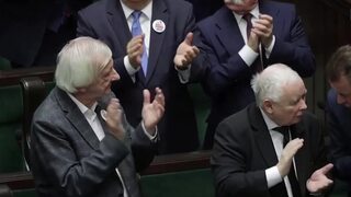 EK uvoľní Poľsku 76 miliárd eur. Brusel sa zatiaľ oficiálne nevyjadril, Varšava však splnila podmienky