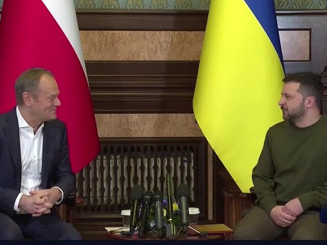 Najbližšie týždne môžu rozhodnúť o vojne na Ukrajine, povedal Tusk. Hovoril aj o zodpovednosti EÚ pri obrane krajiny