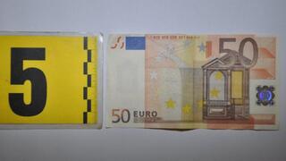 Nával falošných eurobankoviek. Počet zadržaných falzifikátov stúpa