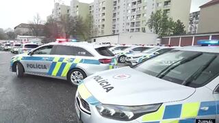 Minulá vláda nakúpila vyše tisíc policajných áut. Bol to úspech alebo plytvanie?