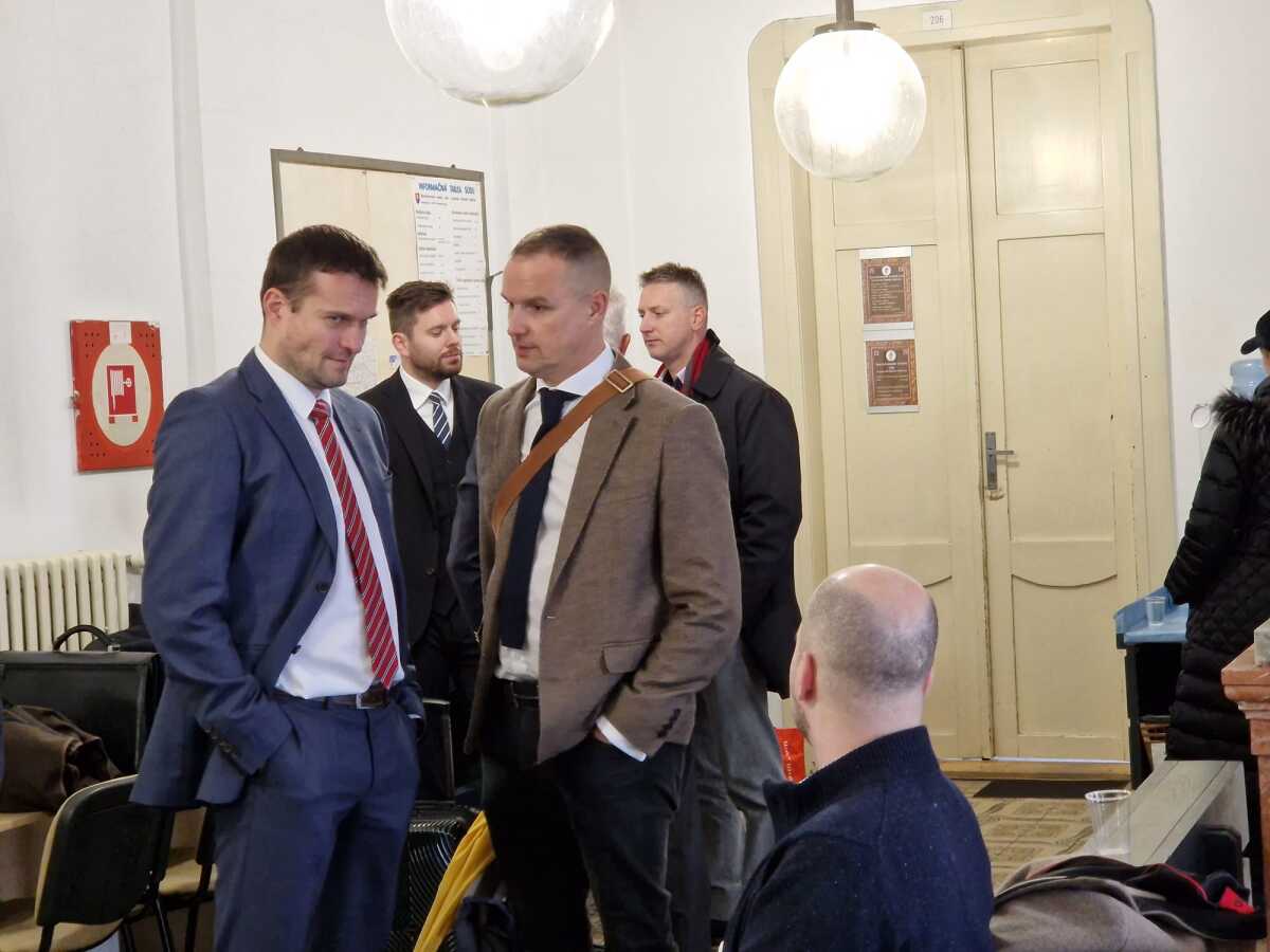 WhatsApp Image 2024-02-05 at 09.17.47 (4).jpeg