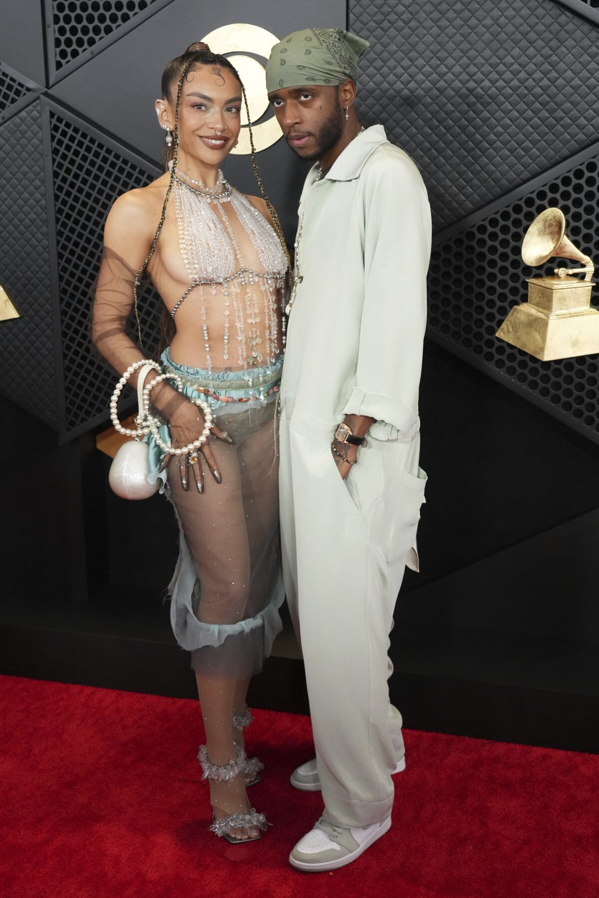 66th_Annual_Grammy_Awards___Arrivals048841.jpg