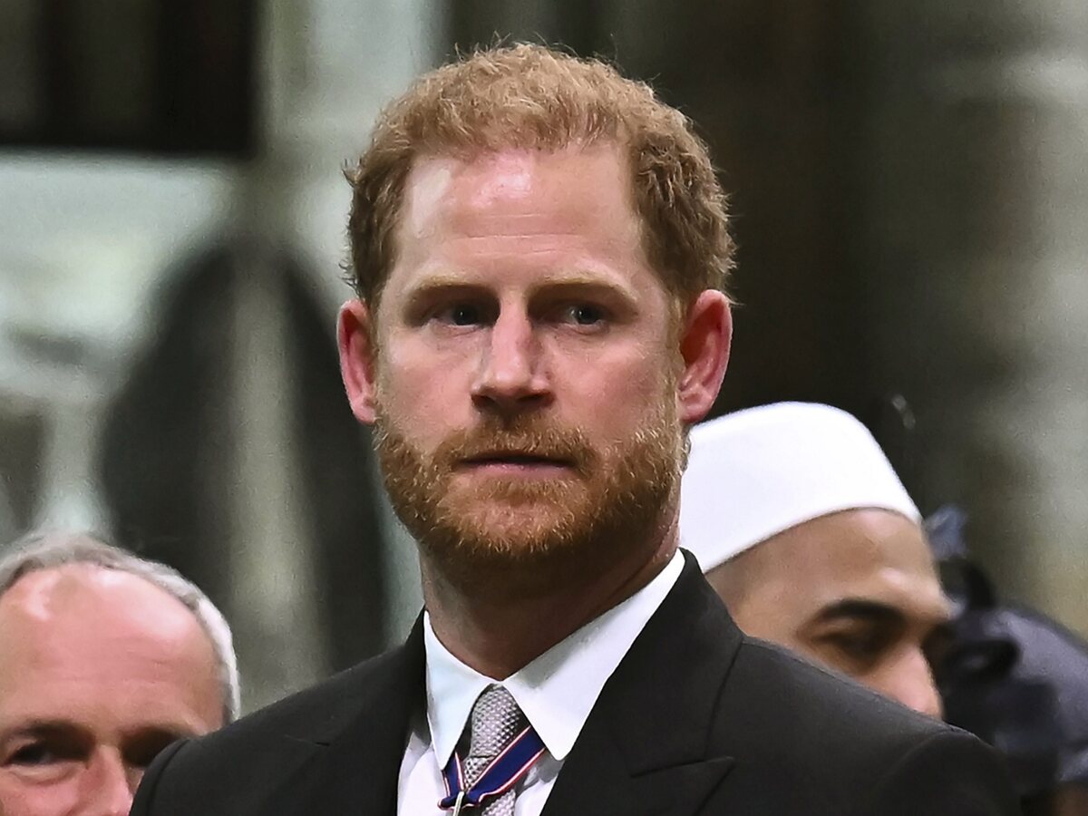Britain_King052252.jpg