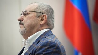 Ruskú políciu zaujíma politik Boris Nadeždin. Bývalého kandidáta na prezidenta zadržali pre extrémistický symbol